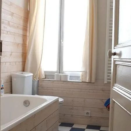 Дом отдыха Charmante Maison De Pecheur A Sur